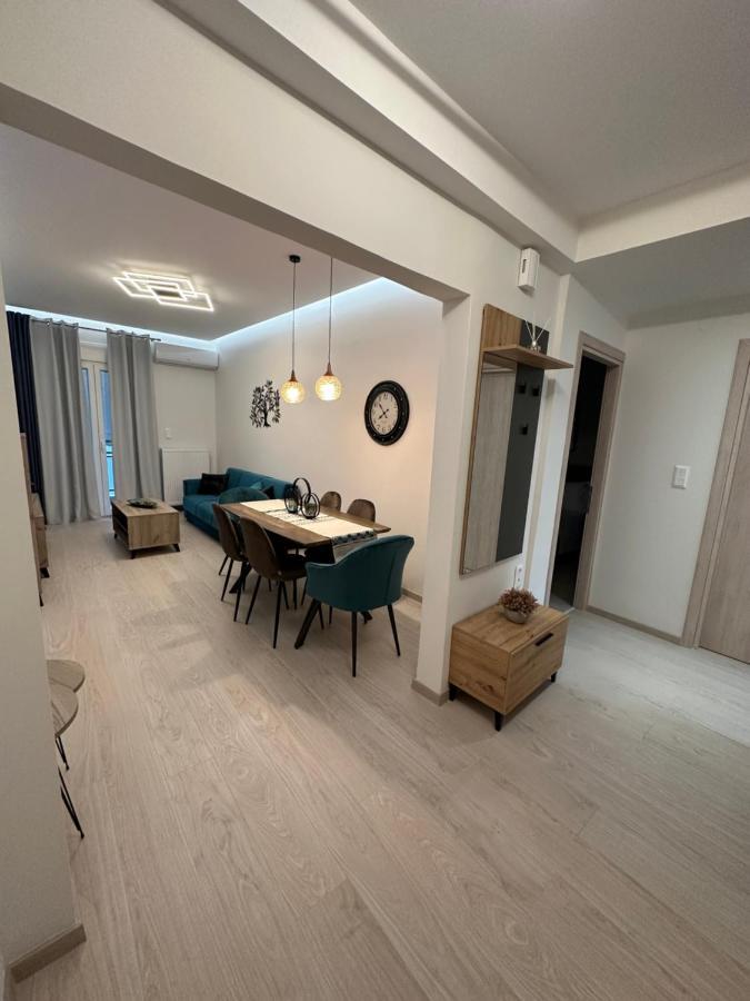 Jj Volos Luxury Center Home Eksteriør bilde